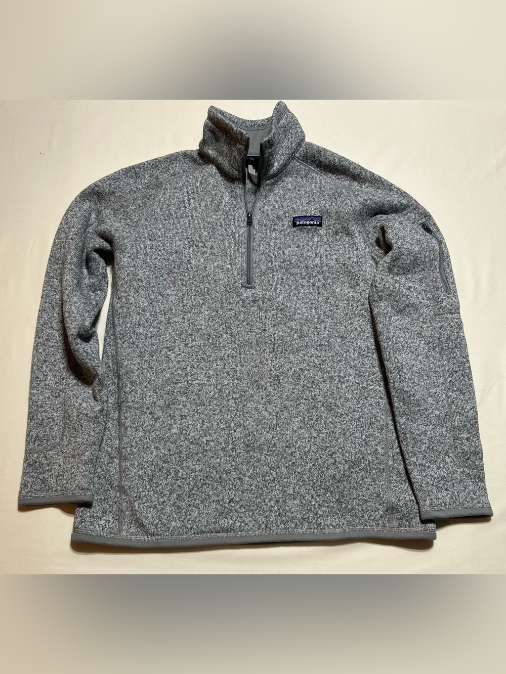 Patagonia; Women's L; Quarter-Zip Sweater; Gray; Fleece Lined; Zip Pocket; Logo